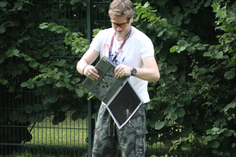 Notebookzerstörung